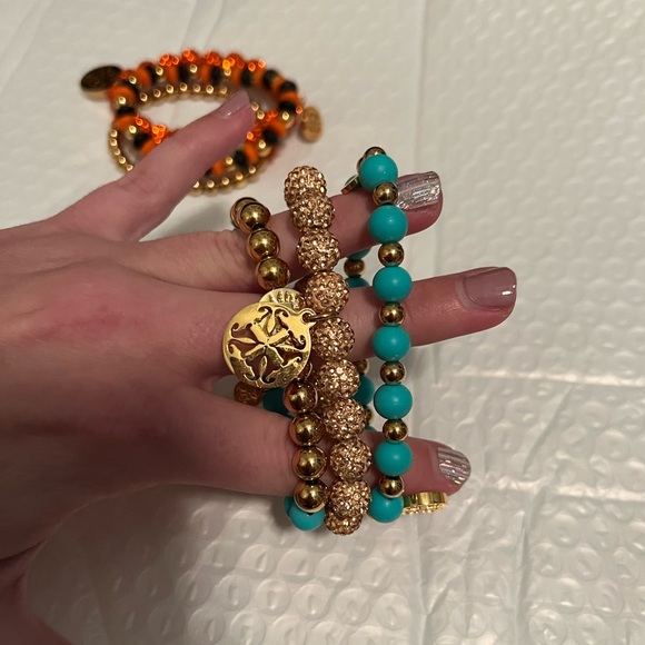 6 rustic cuff bracelets - Picture 4 of 7